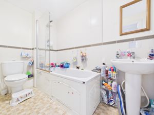 Family Bathroom- click for photo gallery